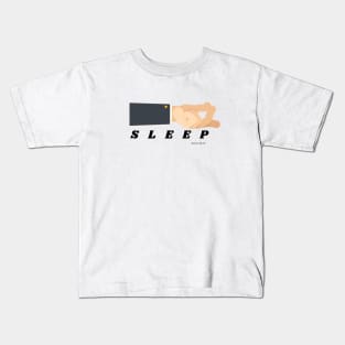 snap and sleep Kids T-Shirt